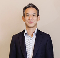 Finance Chair Thomas Chen supports youth volunteer programs in Texas.