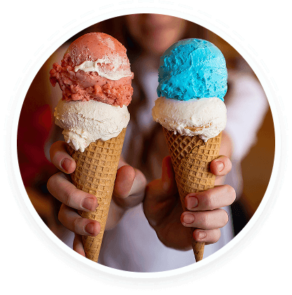 Teen service volunteers share ice cream cones at a youth volunteer program in Texas.